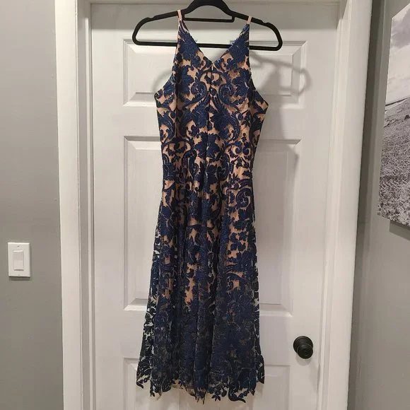 DRESS THE POPULATION Blair Embellished Fit & Flare Dress - Picture 3 of 3